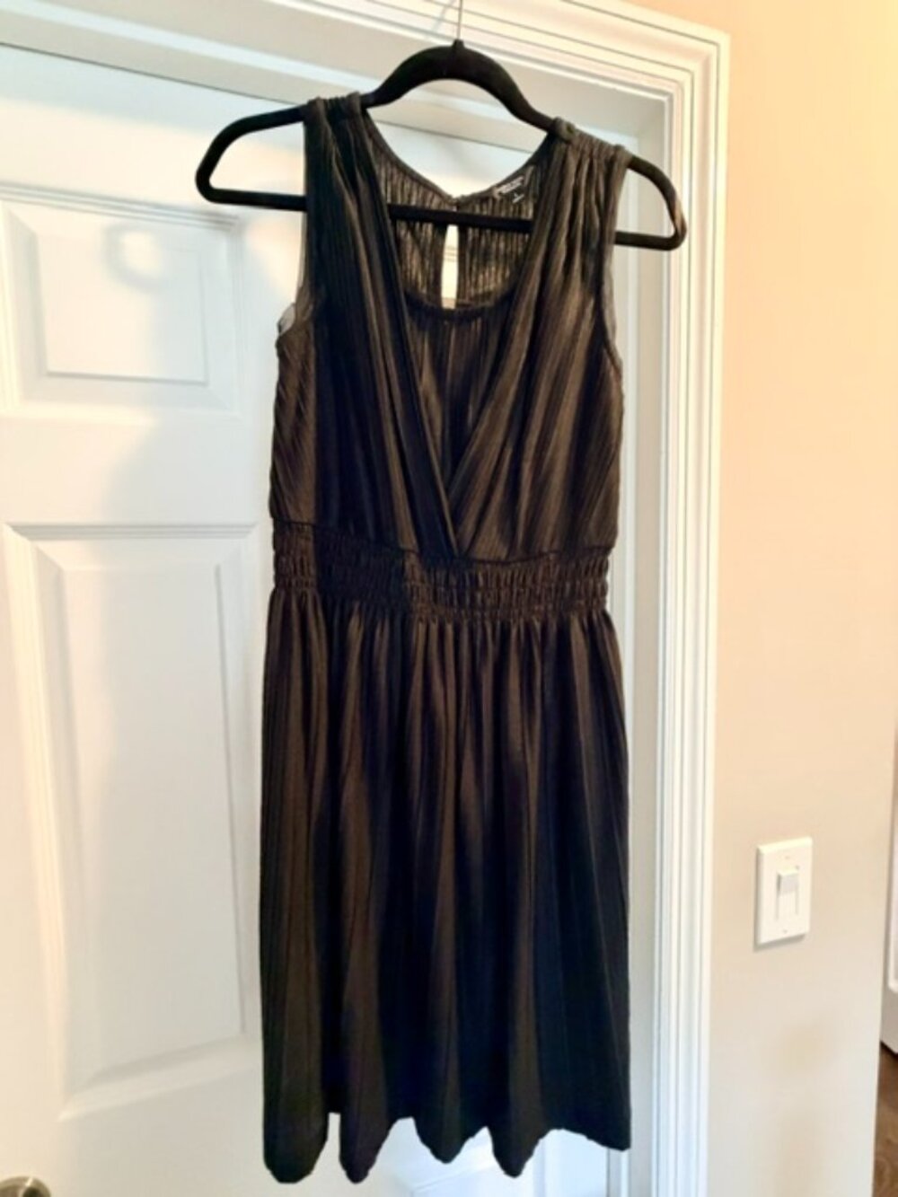 Simply Vera Vera Wang Black pleated dress